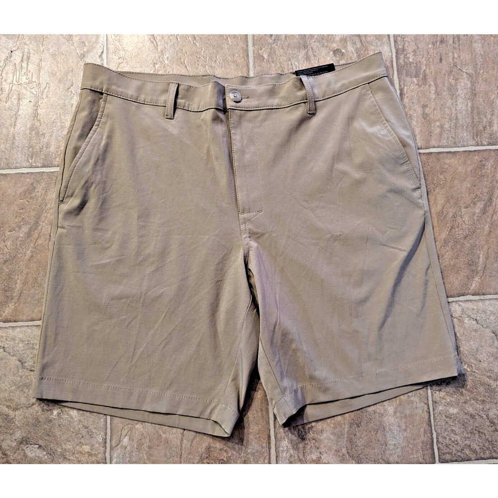 New Callaway sz 38 Golf Shorts tan stretchy men 0573